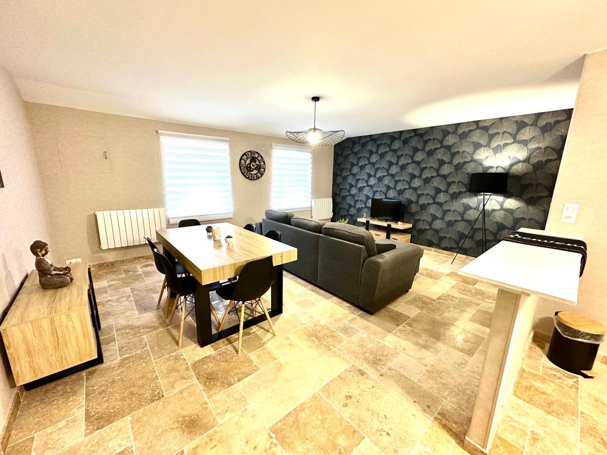 Le Petit Phuket Apartamento Saint-Laurent-sur-Saone Exterior foto